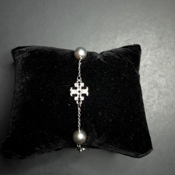 Tory Burch silver pearl 2 piece set - Picture 4 of 8